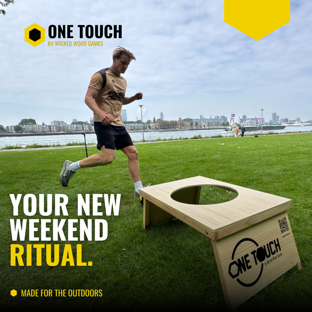 OneTouch Voetbalspel - Inclusief 2 boards / Premium Voetbal / Draagtas